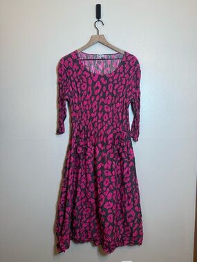 Alquema 3/4 sleeve smash pocket dress